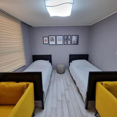 Bluehum Guest House Incheon Exterior foto